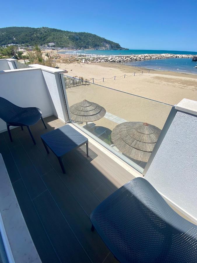 Marina Bay Suites Peschici Exterior photo